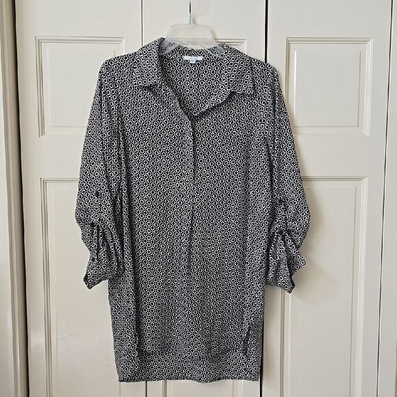 Chic Geometric Print Blouse,Retractable Sleeves, NWOT! - Picture 1 of 8